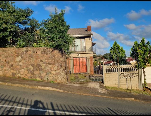 3 BEDROOM HOUSE TO LET IN GLENMORE